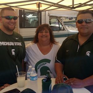 Meet your Posher, Kara